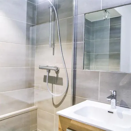Gentiane-5 By Interhome Apartment *